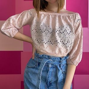 American Eagle top!!💗🌸🦩